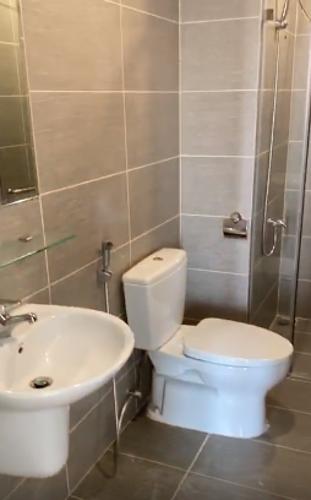 Phòng tắm Căn hộ The Pegasuite 1 , Quận 8 Căn hộ The Pegasuite 1 tầng 6 hướng Đông Bắc, không nội thất.