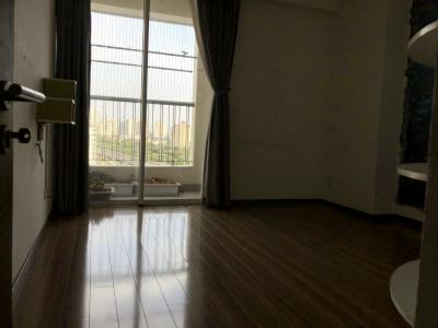 Phòng khách căn hộ Thảo Điền Pearl , Quận 2 Căn hộ Thảo Điền Pearl tầng 7 cửa hướng Tây, nội thất cơ bản.