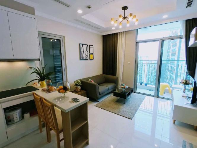 Phòng khách Vinhomes Central Park Căn hộ Vinhomes Central Park tầng cao, hướng Đông Nam.