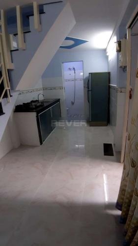 Phòng bếp nhà phố Phạm Thế Hiển, quận 8 Nhà phố có sổ hồng riêng, bàn giao ngay, view hướng Bắc.