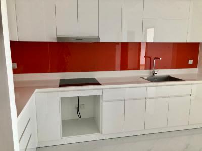 Phòng bếp căn hộ Sunwah Pearl, Bình Thạnh Căn hộ Sunwah Pearl cửa hướng Tây Bắc, view thành tuyệt đẹp.