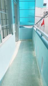 Không gian nhà phố Quận Gò Vấp Nhà phố kết cấu 1 trệt 1 lầu hướng Đông mát mẻ, khu vực an ninh tốt.