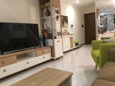 Căn hộ Vinhomes Central Park  Bình Thạnh Căn hộ Vinhomes Central Park tầng 18 nội thất đầy đủ, view thoáng mát