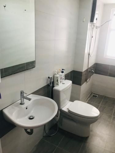 Không gian căn hộ 4S Riverside Linh Đông, Thủ Đức Căn hộ 4S Riverside Linh Đông tầng 16 mát mẻ, đầy đủ nội thất.