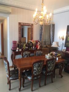 Căn hộ Saigon Pearl , Quận Bình Thạnh Căn hộ Saigon Pearl tầng 21 đầy đủ nội thất, view thoáng mát.