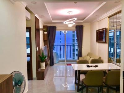 Phòng khách căn hộ SUNRISE RIVERSIDE Bán căn hộ Sunrise Riverside 2PN, tầng trung, đầy đủ nội thất