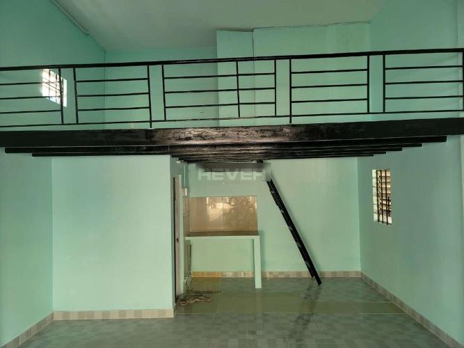 Mặt bằng kinh doanh Quận Thủ Đức Mặt bằng kinh doanh đường số 18 gần Giga Mall, diện tích 50m2.