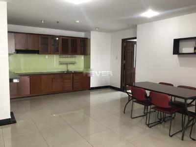 Phòng bếp Chánh Hưng Giai Việt, Quận 8 Căn hộ Chánh Hưng Giai Việt tầng trung, nội thất đầy đủ.