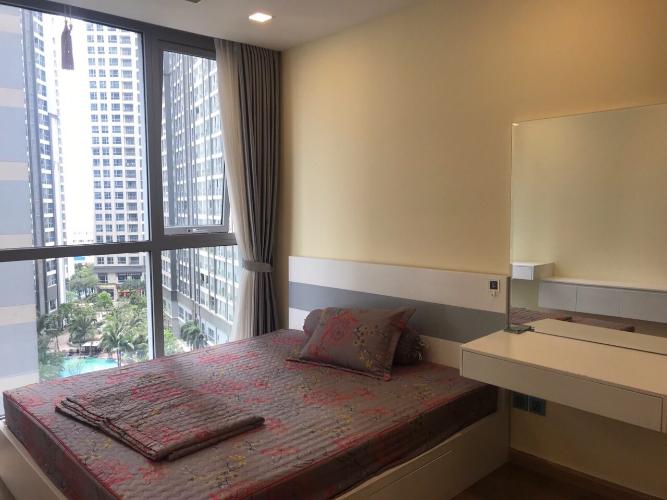 Phòng ngủ căn hộ Vinhomes Central Park, Quận Bình Thạnh Căn hộ Vinhomes Central Park cửa hướng Tây Bắc, nội thất cơ bản.