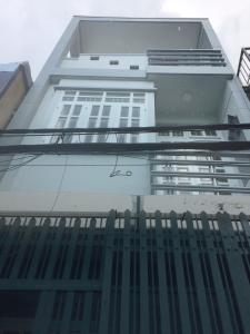 Không gian nhà phố Quận 7 Nhà phố hướng Tây, cách mặt tiền đường Huỳnh Tấn Phát chỉ 20m.