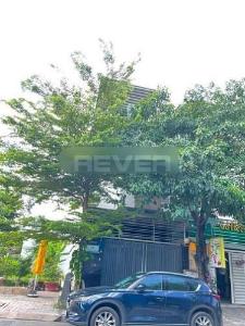 Mặt tiền nhà phố Quận 7 Nhà phố KDC Phú Mỹ diện tích 126m2 thiết kế hiện đại, đầy đủ nội thất.