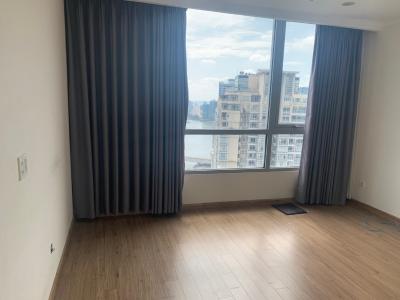 Phòng ngủ Vinhomes Central Park Căn hộ Vinhomes Central Park tầng cao, hướng Đông Nam.