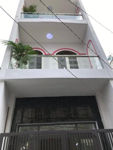 Mặt tiền nhà phố Quận tân Phú Nhà phố Quận Tân Phú hẻm xe hơi rộng 4m, sổ hồng riêng.