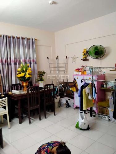 Không gian căn hộ Bình Trị Đông B, Bình Tân Căn hộ Bình Trị Đông B tầng 9 gồm 2 phòng ngủ, nội thất cơ bản.