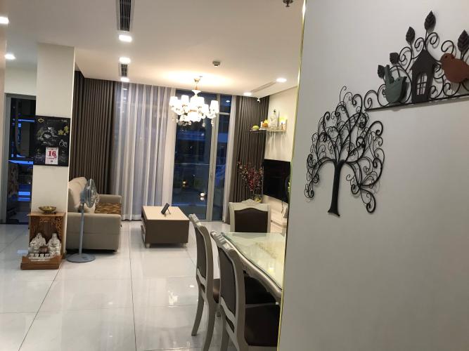 Phòng khách Căn hộ Vinhomes Central Park căn hộ Vinhomes Central Park đẩy đủ nội thất, tầng trung