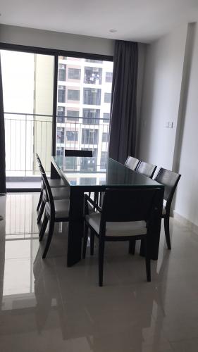 Phòng khách Vinhomes Grand Park Quận 9 Căn hộ Vinhomes Grand Park tầng trung, nhìn ra view nội khu.