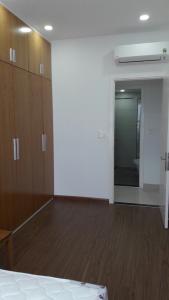 Phòng ngủ căn hộ Tropic Garden, Quận 2 Căn hộ Tropic Garden hướng Tây Bắc view thoáng mát, đầy đủ nội thất.