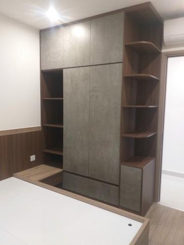 Căn hộ Vinhomes Grand Park, Quận 9 Căn hộ Vinhomes Grand Park tầng 26 có 3 phòng ngủ, đầy đủ nội thất.