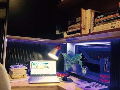 Căn hộ M-One Nam Sài Gòn, Quận 7 Căn hộ M-One Nam Sài Gòn đầy đủ nội thất, hướng Đông Nam.