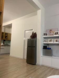 Phòng khách Phú Lợi 1, Quận 8 Căn hộ chung cư Phú Lợi 1 đầy đủ nội thất, hướng Đông Nam.