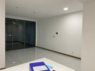 Căn hộ Sunwah Pearl , Quận Bình Thạnh Căn hộ Sunwah Pearl tầng 26 view sông thoáng mát, nội thất cơ bản.
