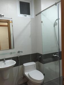 Toilet căn hộ HIM LAM RIVERSIDE Cho thuê căn hộ Him Lam Riverside 1PN, tầng 10, diện tích 65m2, đầy đủ nội thất