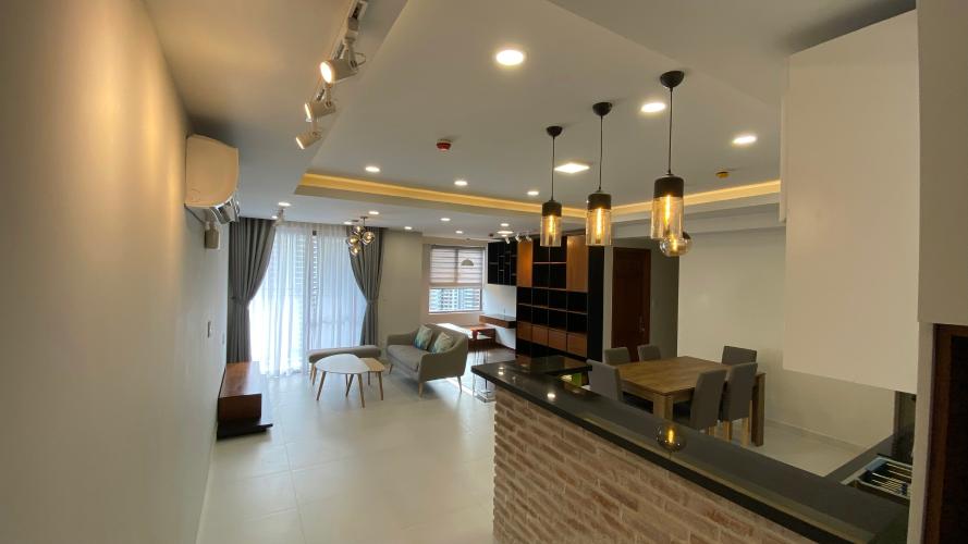 Bên trong căn hộ Saigon South Residence Cho thuê căn hộ Saigon South Residence tầng trung, diện tích 94.89m2, đầy đủ nội thất, ban công hướng Nam.