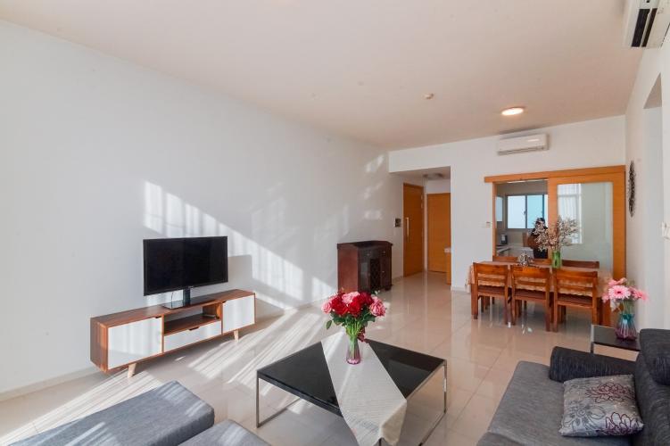 Phòng khách The Vista An Phú, Quận 2 Căn hộ The Vista An Phú tầng cao, view Xa lộ Hà Nội.