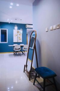 Phòng khách căn hộ Saigon Pearl, Bình Thạnh Căn hộ Saigon Pearl tầng cao, đầy đủ nội thất tiện nghi.