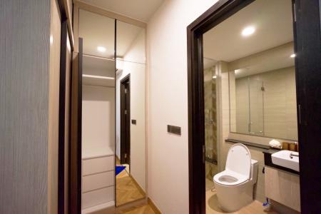 Phòng tắm Feliz En Vista Căn hộ Feliz En Vista tầng cao, bàn giao đầy đủ nội thất,