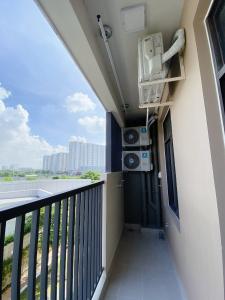 Ban công Căn hộ Jamila Khang Điền Bán căn hộ Jamila Khang Điền có thiết kế hiện đại, gần cao tốc Long Thành - Dầu Giây.