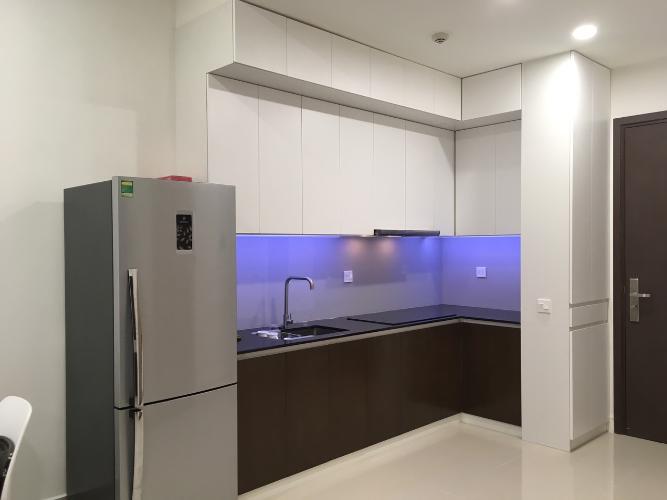 Bên trong officetel Sunrise CityView Office-tel Sunrise CityView đầy đủ nội thất, view thành phố.