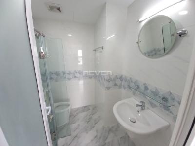 Phòng tắm Conic Riverside, Quận 8 Căn hộ Conic Riverside không kèm nội thất, view nội khu hồ bơi.