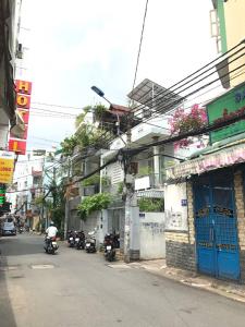 Bán nhà phố hẻm 29 đường Đoàn Thị Điểm, phường 1 quận Phú Nhuận, diện tích đất 28.1m2
