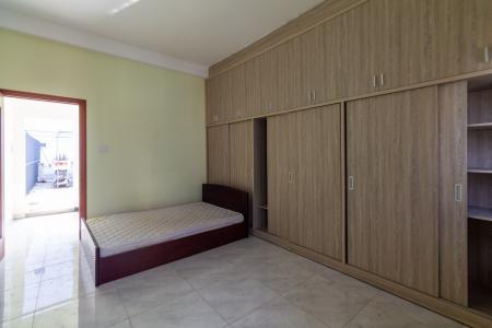 Nhà phố quận 7 Nhà phố mặt tiền hướng Nam, khu dân cư an ninh yên tĩnh.