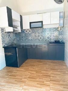 Nhà phố Quận Gò Vấp Nhà phố có 2 mặt tiền hẻm xe tải, diện tích 40m2 nội thất cơ bản.