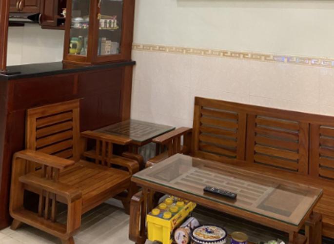 Phòng khách nhà Quận Bình Thạnh Nhà phố Q.Bình Thạnh hướng Bắc gồm 1 trệt 3 lầu, sổ hồng riêng.