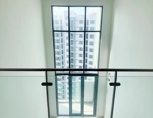 Tầng lửng Celadon City, Tân Phú Căn hộ Duplex Celadon City tầng trung, view thành phố sầm uất.