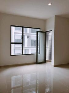 Bên trong officetel Sunrise CityView Office-tel Sunrise City View nhìn ra thành phố thoáng mát