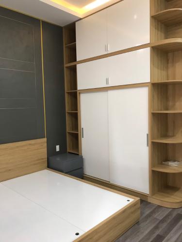 Phòng ngủ nhà phố Nhà phố cửa hướng Đông hẻm xe hơi rộng, kết cấu 3 tầng.