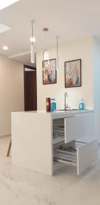 Phòng bếp Phú Mỹ Hưng Midtown, Quận 7 Căn hộ Phú Mỹ Hưng Midtown ban công hướng Nam, đầy đủ nội thất