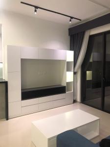 Phòng khách căn hộ Riviera Point Cho thuê căn hộ Riviera Point 2 phòng ngủ, tầng cao, diện tích 91m2, đầy đủ nội thất