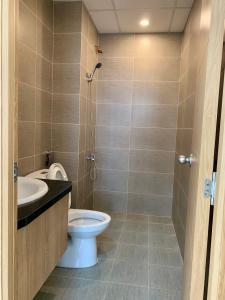 Phòng tắm căn hộ Saigon Gateway Căn hộ Saigon Gateway ban công Đông Nam, view thành phố.