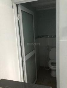 Nhà phố Quận 7 Nhà phố cách mặt tiền đường Huỳnh Tấn Phát 10m, diện tích 15m2.