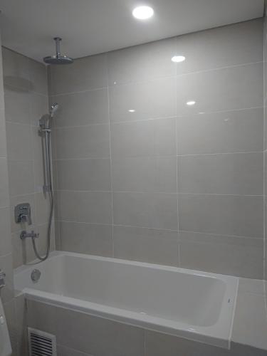 Căn hộ Eco Green Saigon Căn hộ Eco Green Saigon tầng thấp, view thành phố sầm uất.