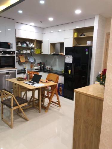 căn hộ Charmington La Pointe quận 10 Căn hộ góc Charmington La Pointe, view thành phố thoáng mát