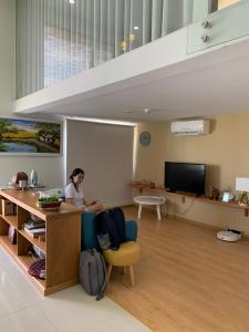 căn hộ La Astoria  quận 2 Căn hộ La Astoria tầng trung, ban công hướng Đông.