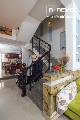 Phòng khách nhà phố Tân Bình Bán nhà 3 tầng Nguyễn Sỹ Sách, Tân Bình, đầy đủ nội thất, cách chợ Tân Trụ 250m