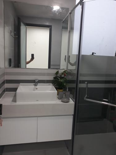 Bên trong căn hộ THE SUN AVENUE Cho thuê căn hộ officetel The Sun Avenue thuộc block 5, diện tích 52.19m2