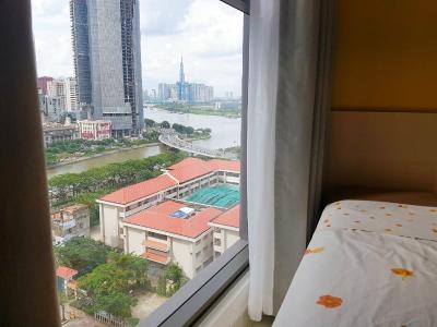 Căn hộ Saigon Royal, Quận 4 Căn Officetel Saigon Royal tầng cao, view ngắm hoàng hôn tuyệt đẹp.